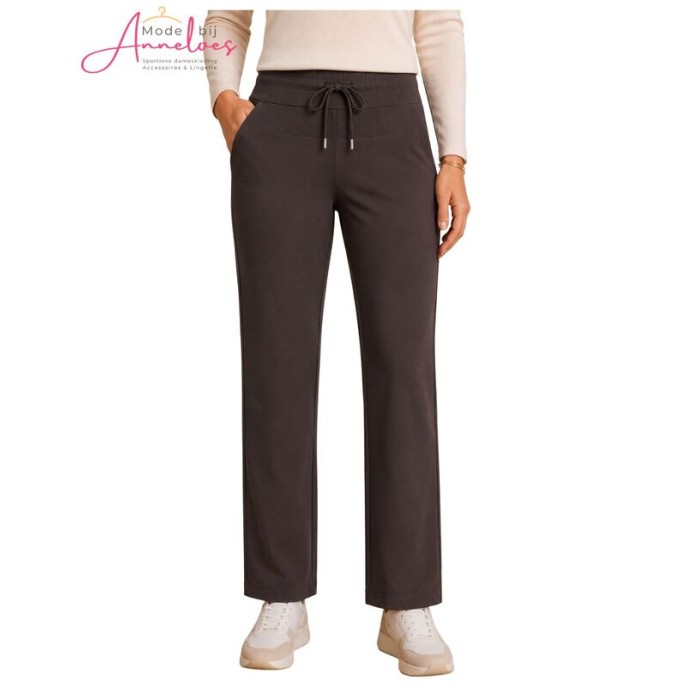 Zoso travel Broek Jantine recht - Espresso Zoso travel Broek Jantine recht - Espresso